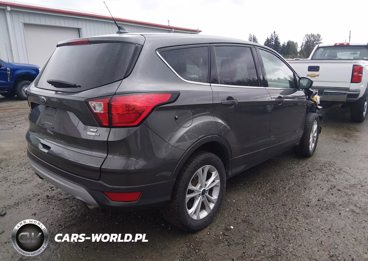 2019 Ford Escape Se VIN:1FMCU9GD1KUA65817 - 4