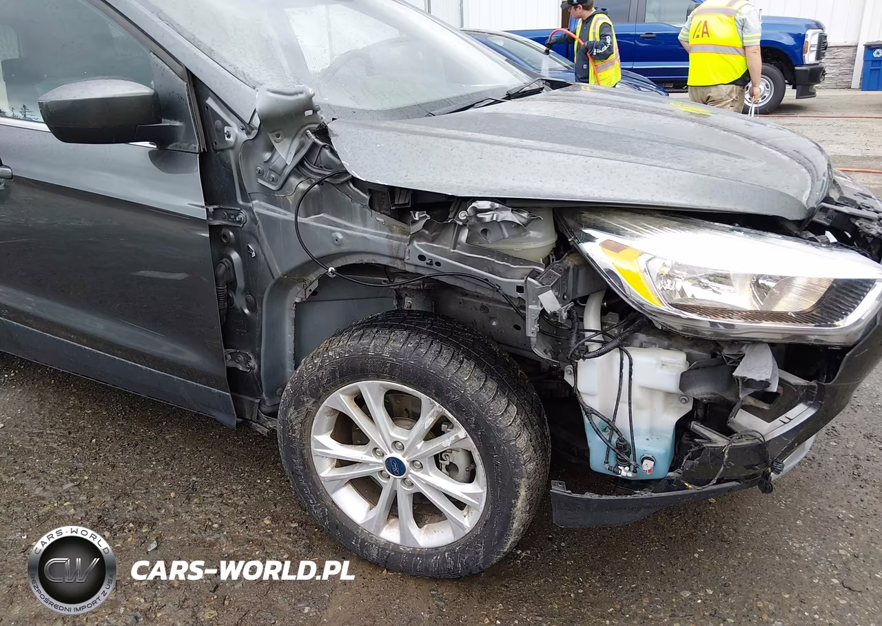 2019 Ford Escape Se VIN:1FMCU9GD1KUA65817 - 6