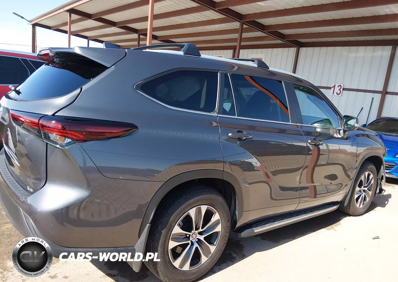 2025 Toyota Highlander Xle VIN:5TDKDRAH7SS550642 - 13