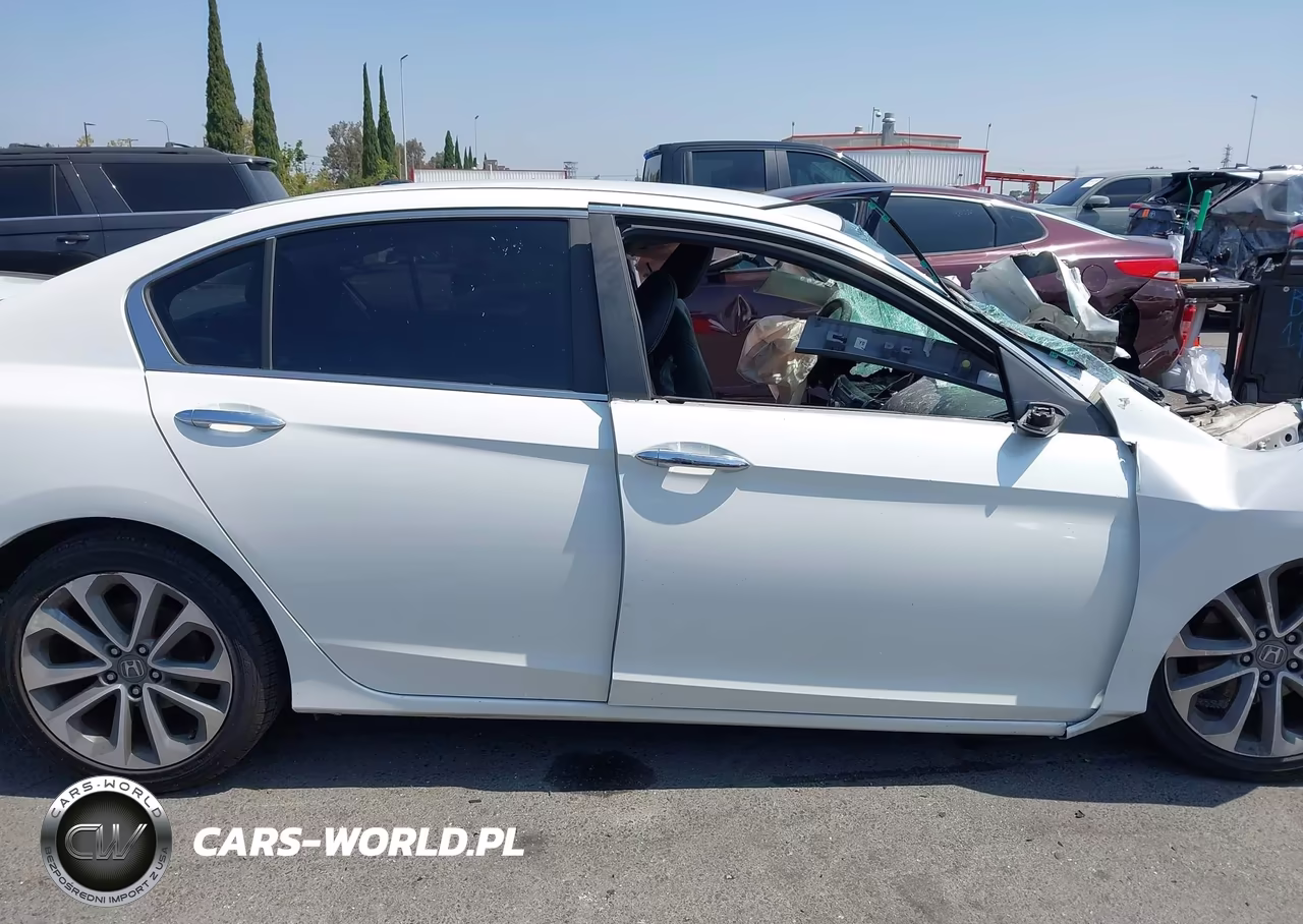 2013 Honda Accord Sport VIN:1HGCR2F54DA210975 - 14