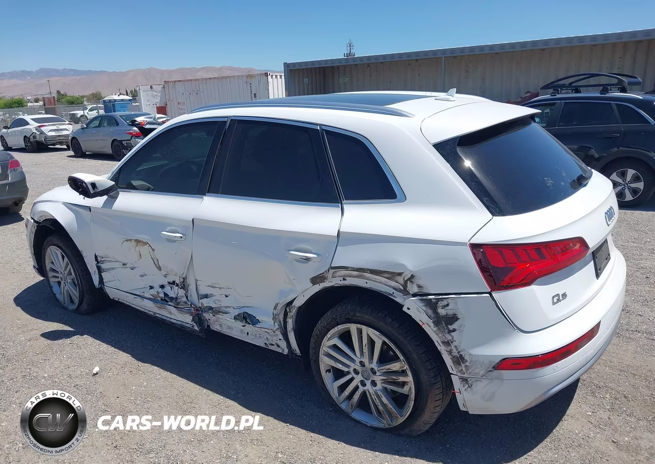 2018 Audi Q5 2.0T Premium-2.0T Tech Premium VIN:WA1CNBFY9J2036695 - 3