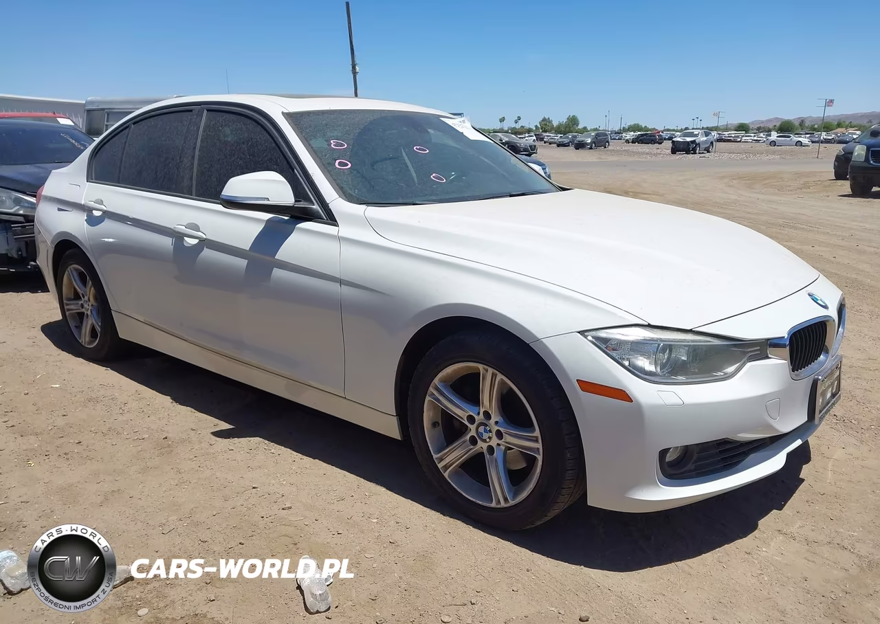 2013 BMW 328I xDrive – zdjęcie 1 z 15
