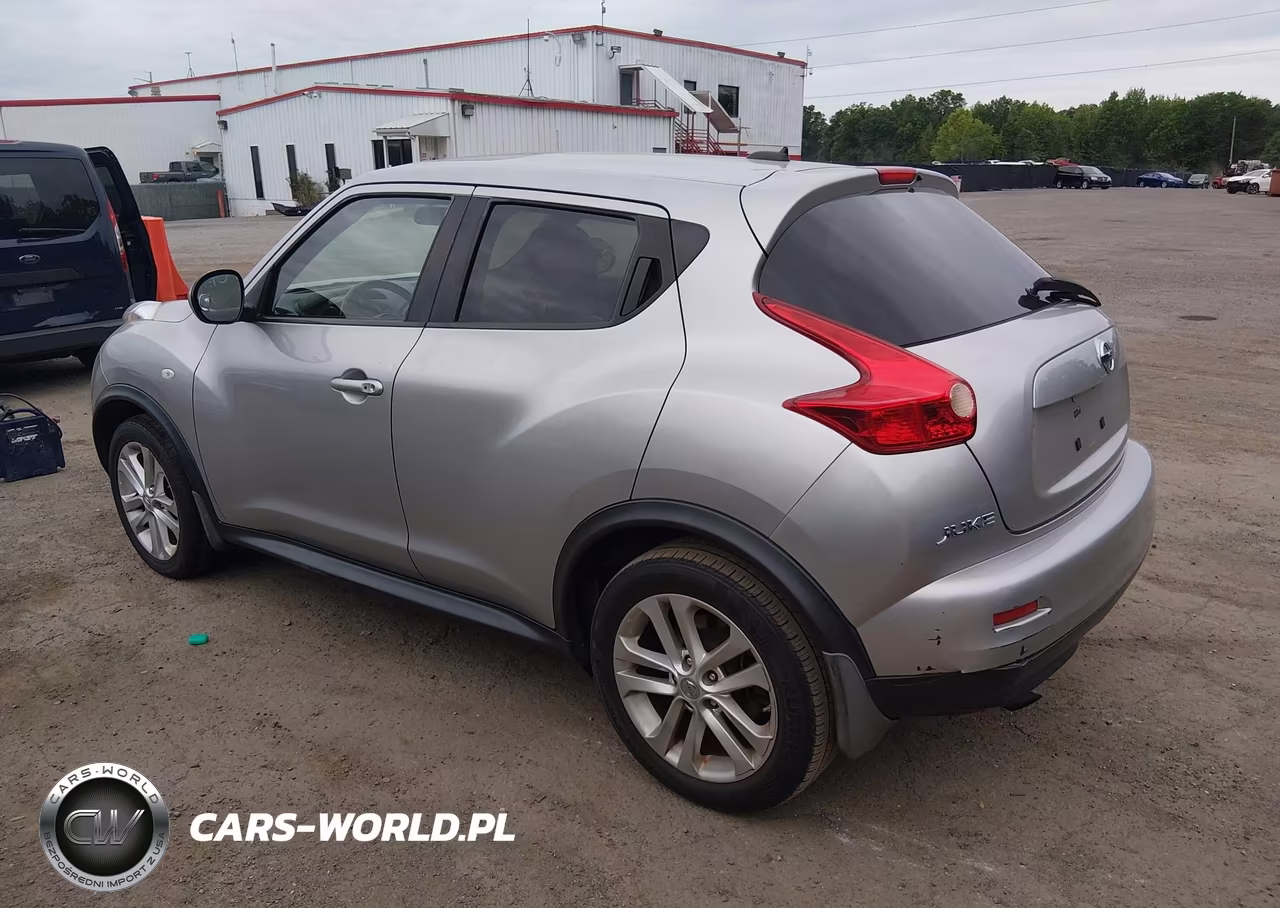2011 Nissan Juke Sl VIN:JN8AF5MVXBT023667 - 3