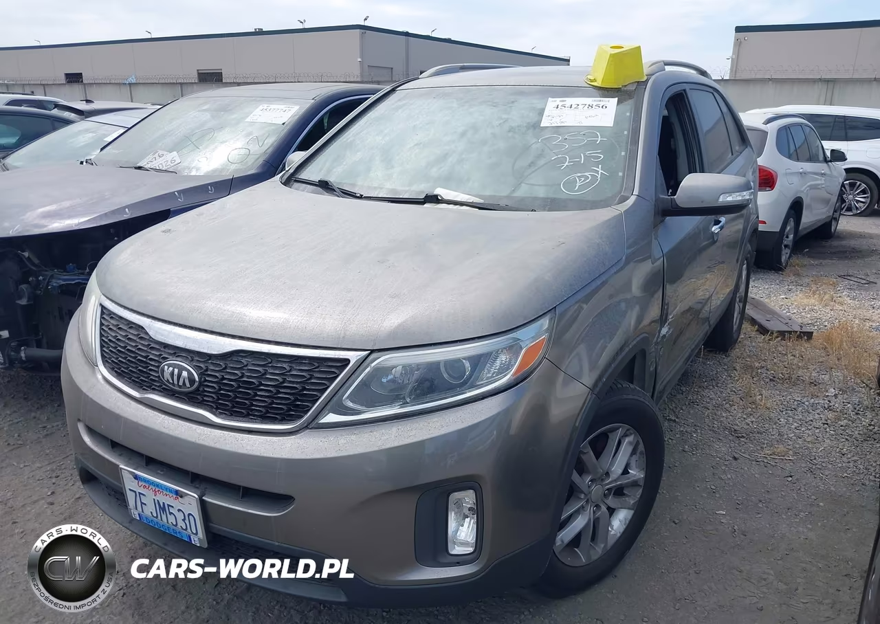 2015 Kia Sorento Lx VIN:5XYKT3A6XFG600564 - 2