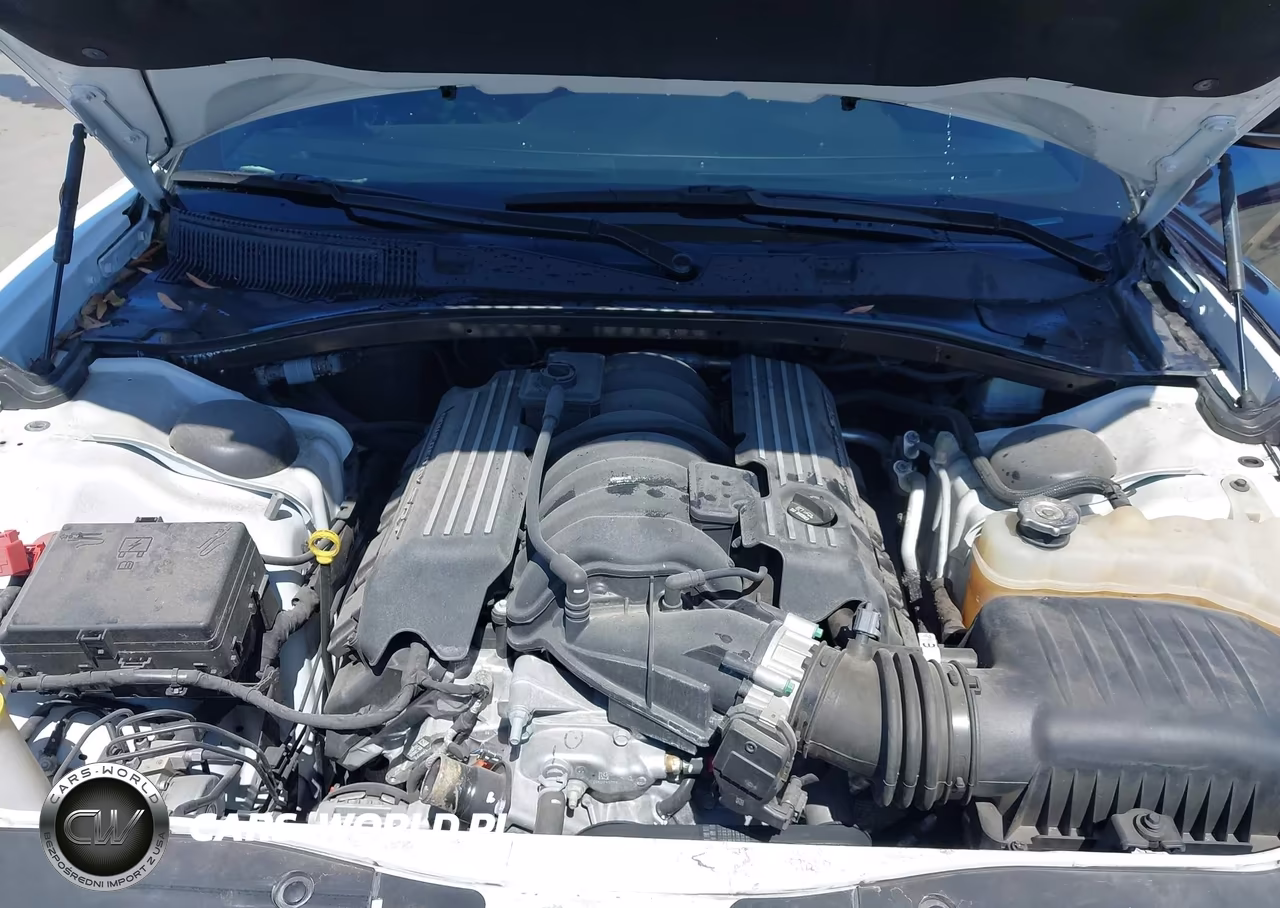 2023 Dodge Charger Scat Pack VIN:2C3CDXGJ3PH592254 - 10