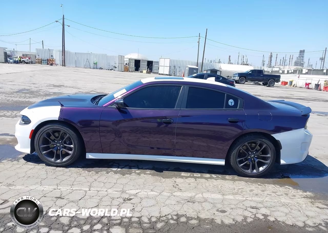 2023 Dodge Charger Scat Pack VIN:2C3CDXGJ3PH592254 - 15