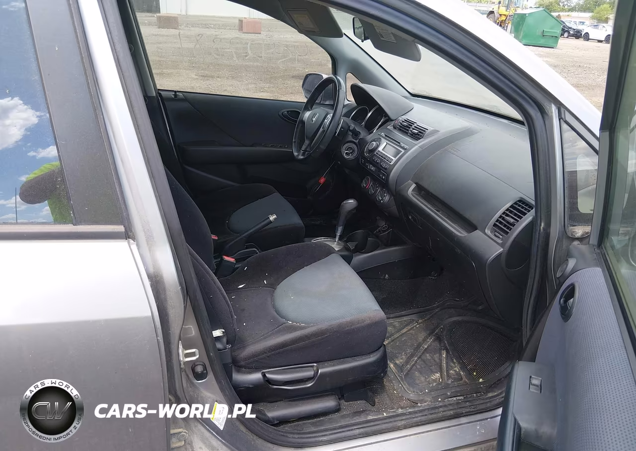 2007 Honda Fit Sport VIN:JHMGD38617S013320 - 5