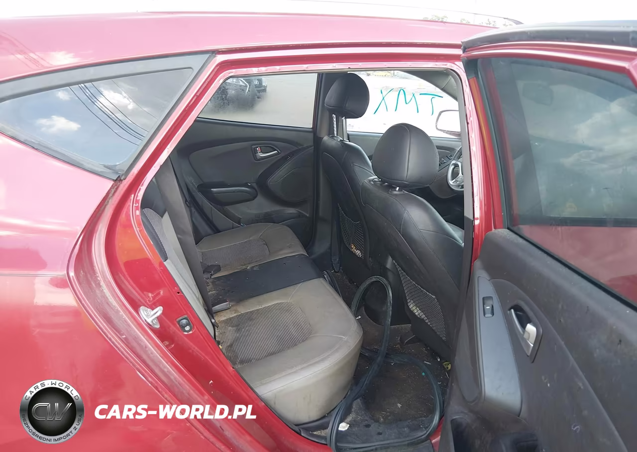 2010 Hyundai Tucson Gls VIN:KM8JU3AC3AU098482 - 8