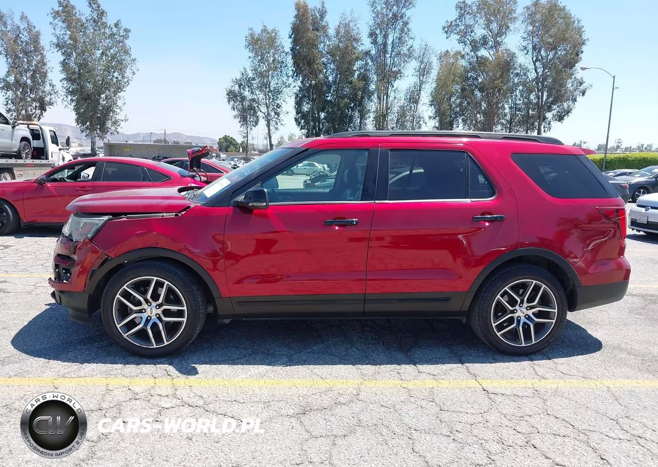2017 Ford Explorer Sport VIN:1FM5K8GT8HGC09841 - 14