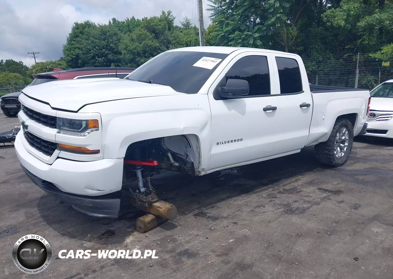 2018 Chevrolet Silverado 1500 Custom VIN:1GCVKPEC2JZ318288 - 2