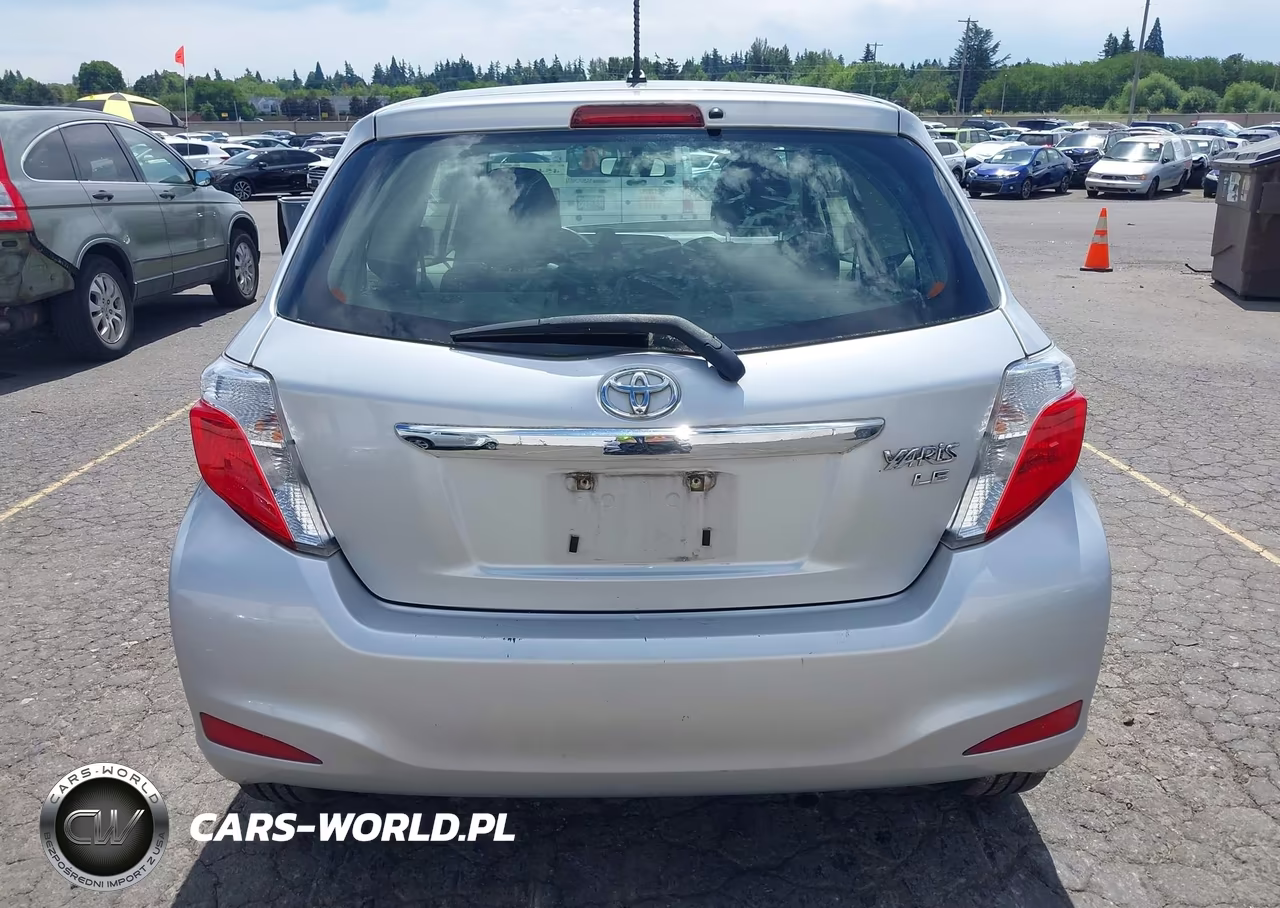 2013 Toyota Yaris Le VIN:JTDJTUD38DD552884 - 16