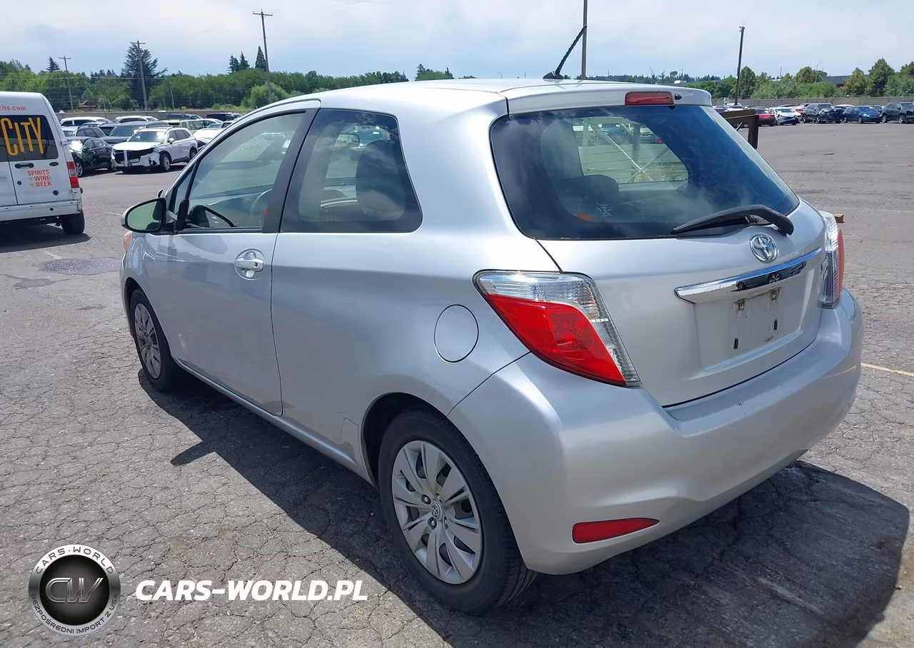 2013 Toyota Yaris Le VIN:JTDJTUD38DD552884 - 3