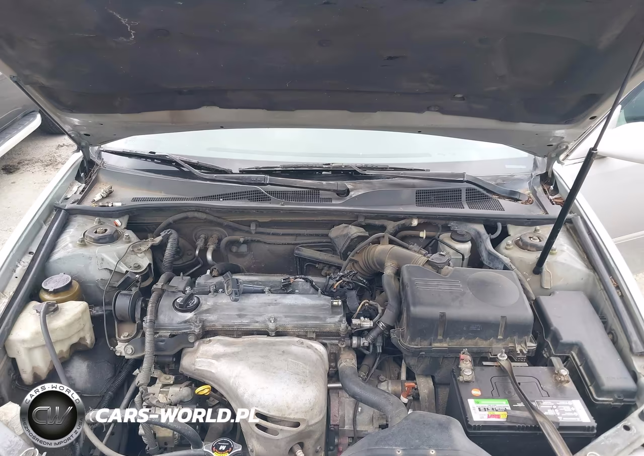 2004 Toyota Camry Le VIN:4T1BE32KX4U352376 - 10