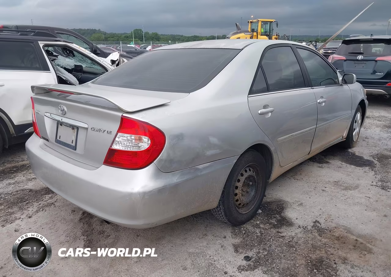 2004 Toyota Camry Le VIN:4T1BE32KX4U352376 - 4
