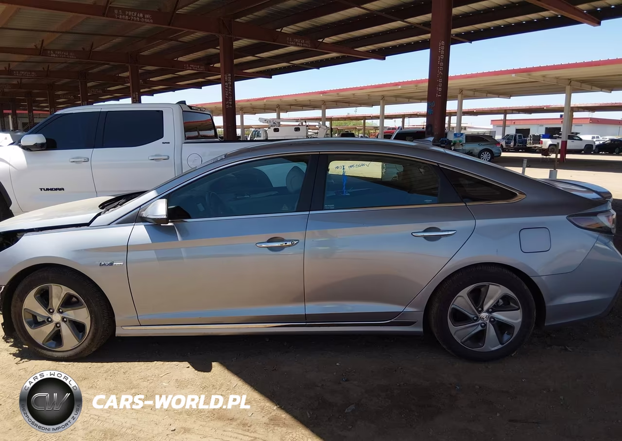 2016 Hyundai Sonata Hybrid Limited VIN:KMHE34L16GA012873 - 15