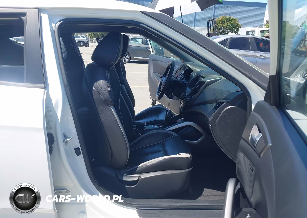 2013 Hyundai Veloster Turbo W-Black VIN:KMHTC6AE6DU139755 - 5