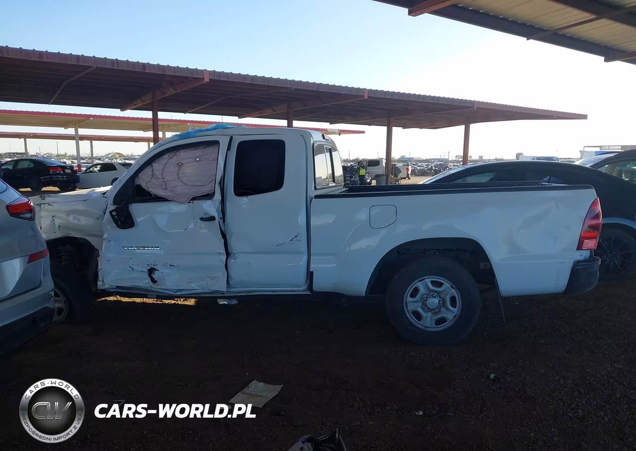 2015 Toyota Tacoma VIN:5TFTX4CN0FX065373 - 14