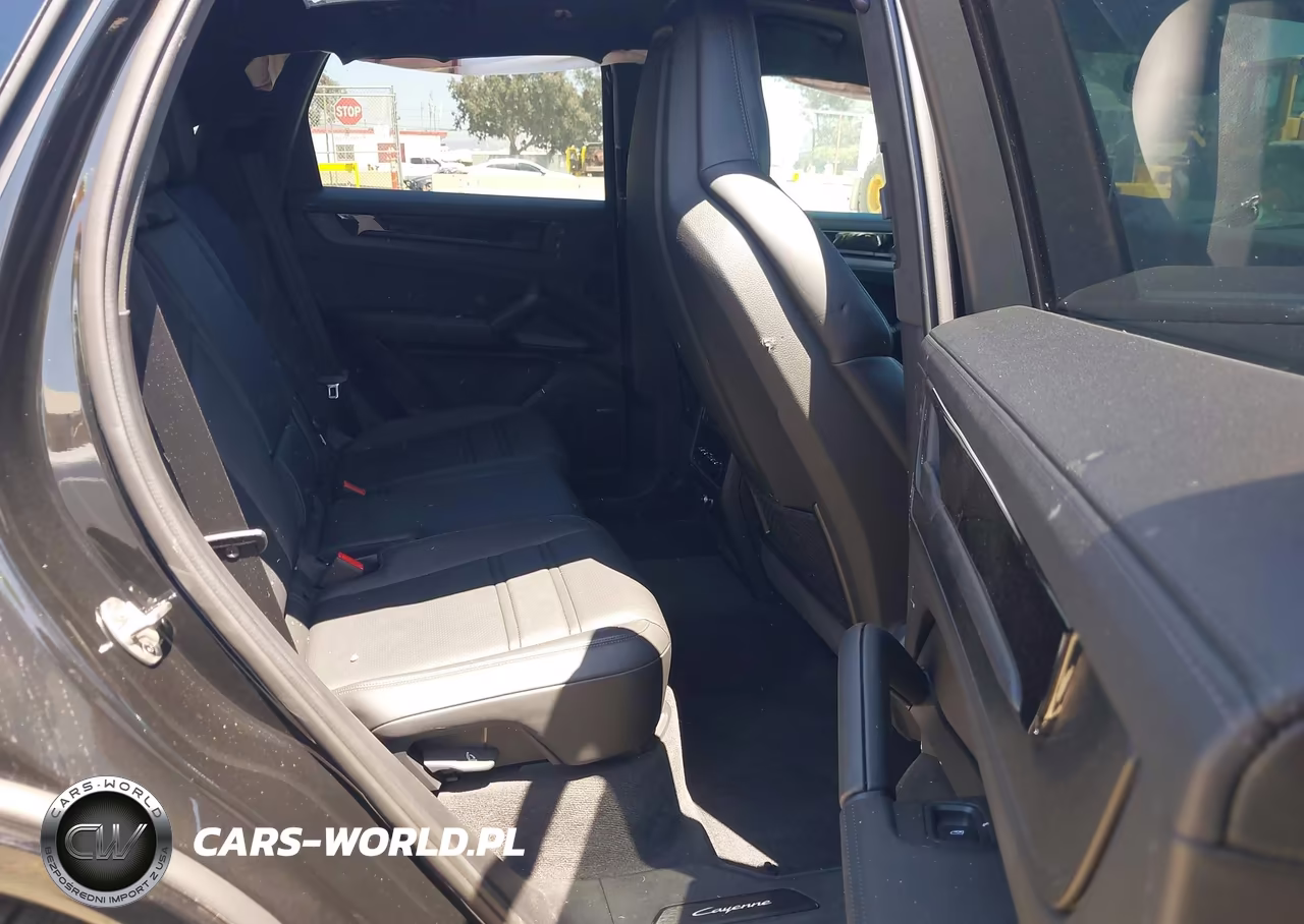 2025 Porsche Cayenne Gts VIN:WP1AG2AY4SDA25509 - 8