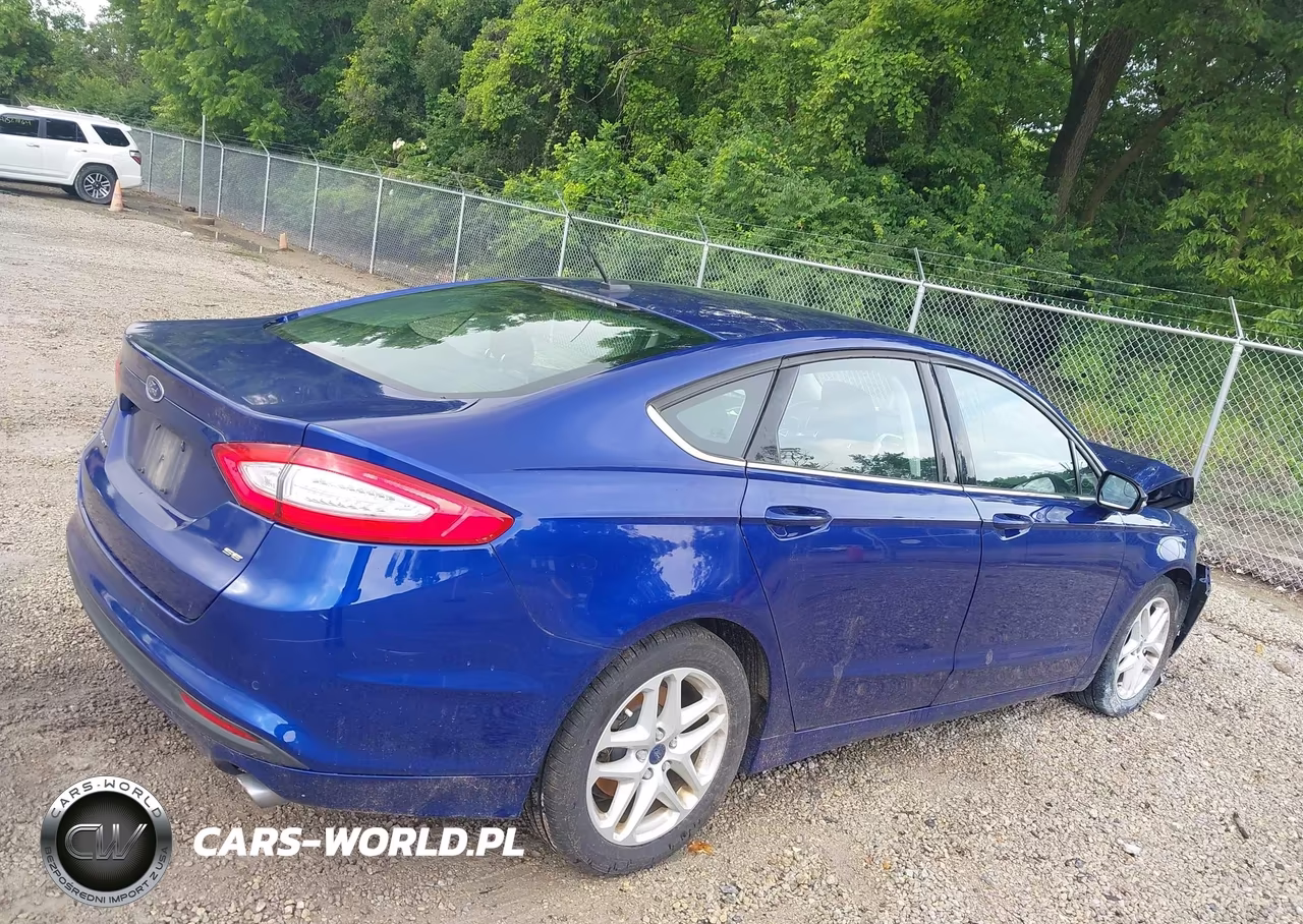 2014 Ford Fusion Se VIN:3FA6P0H7XER374975 - 4