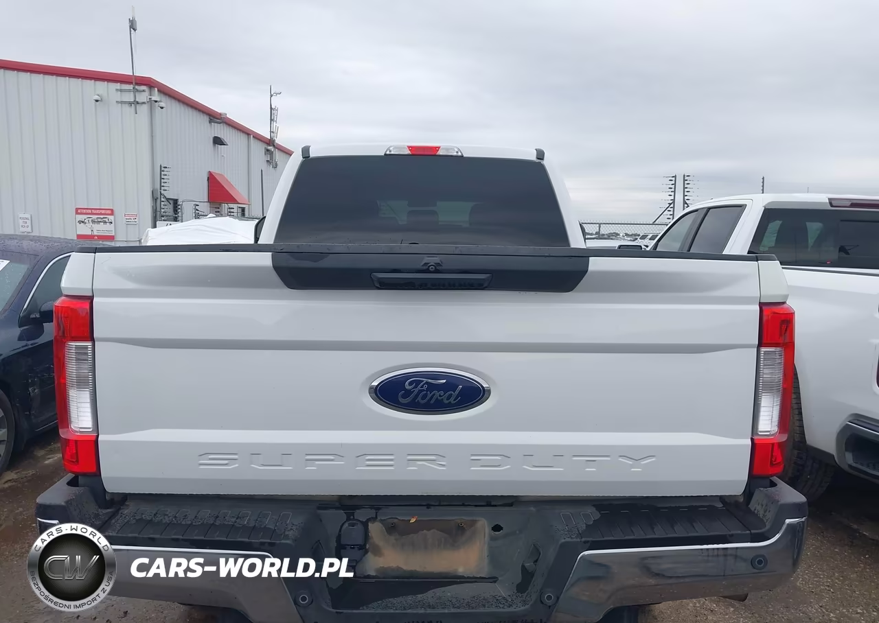 2019 Ford F-250 Xlt VIN:1FT7W2BT2KEE90740 - 16