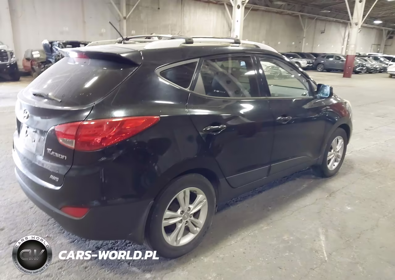 2011 Hyundai Tucson Gls VIN:KM8JUCAC5BU271517 - 4