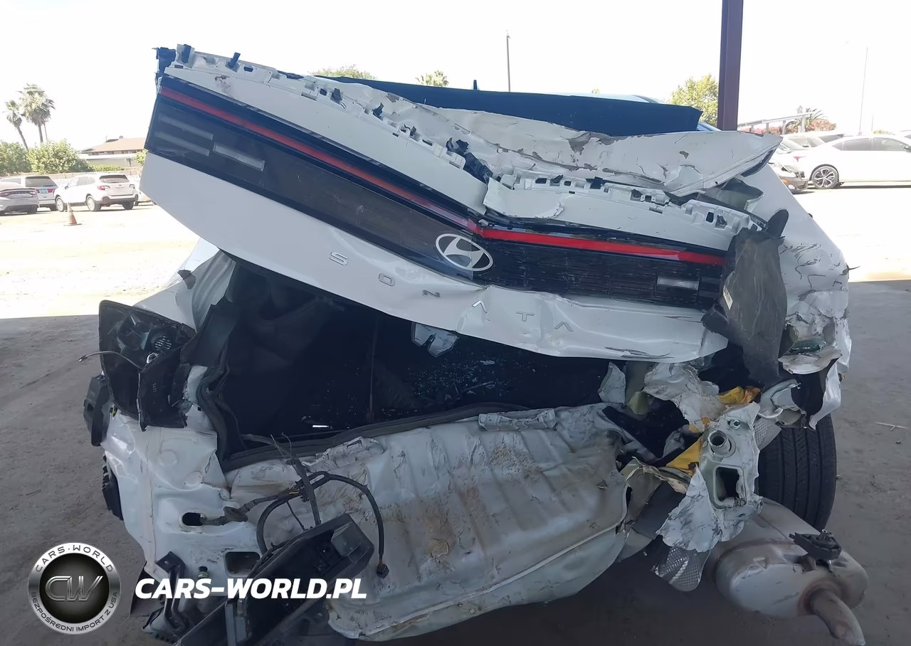2025 Hyundai Sonata Sel VIN:KMHL64JA7SA487197 - 15