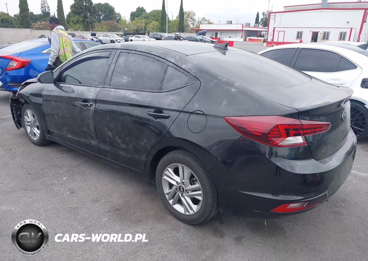 2020 Hyundai Elantra Sel VIN:5NPD84LF5LH548665 - 3