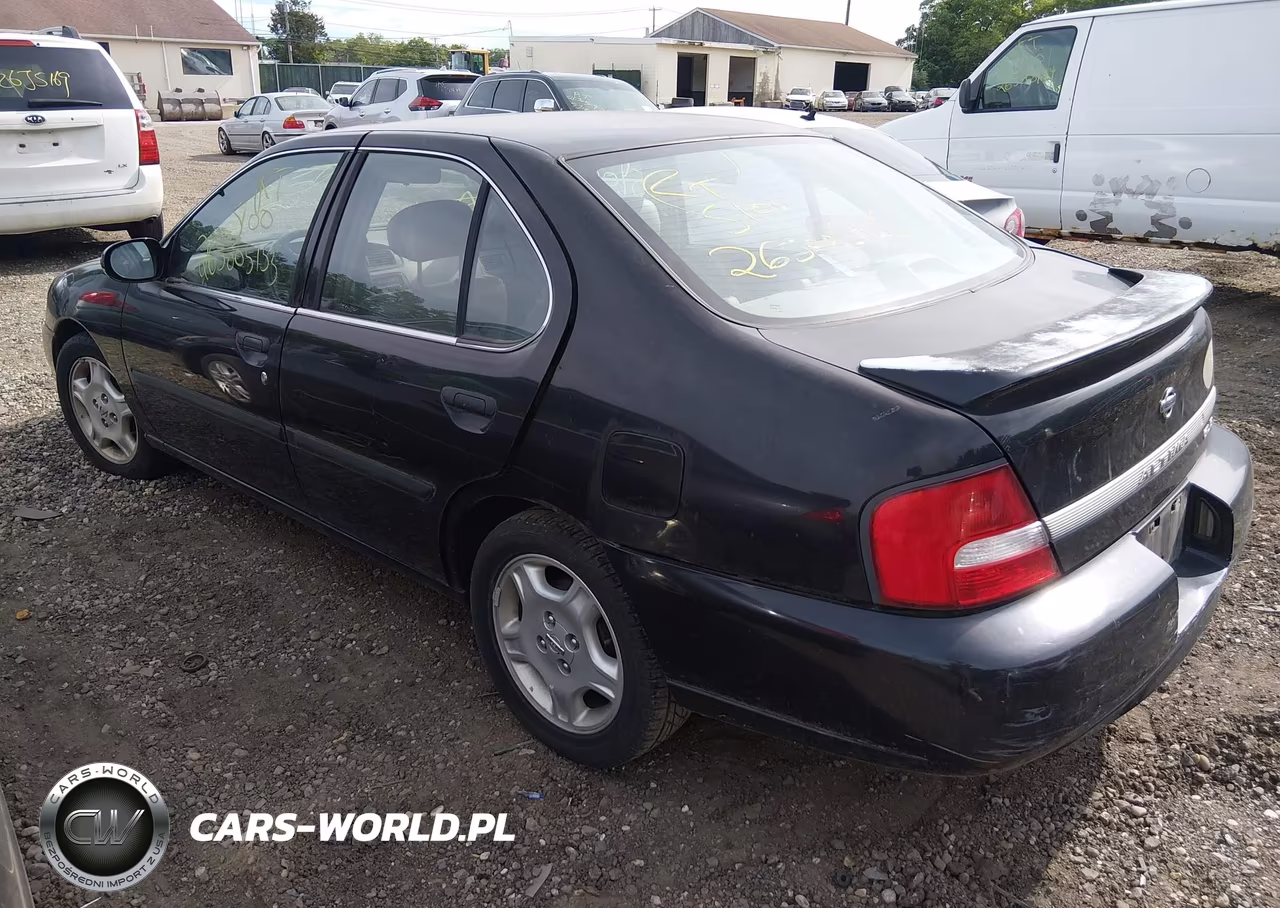 2000 Nissan Altima Gle-Gxe-Se VIN:1N4DL01A8YC143410 - 3