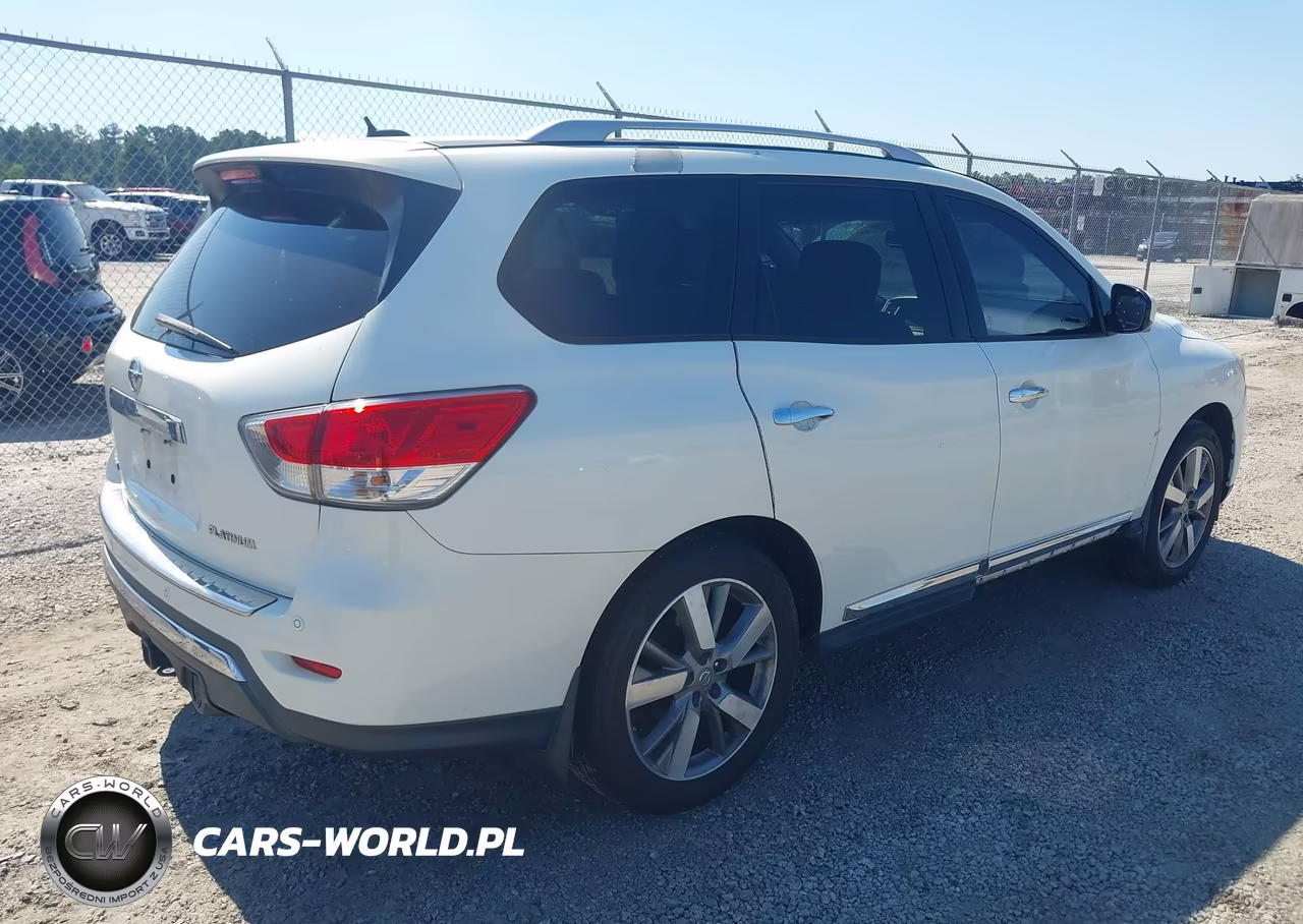 2014 Nissan Pathfinder Platinum VIN:5N1AR2MN2EC716573 - 4