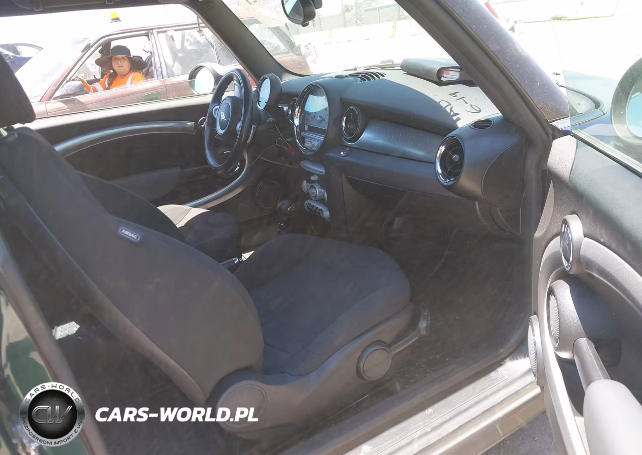 2008 Mini Cooper S Clubman VIN:WMWMM33548TP89663 - 5