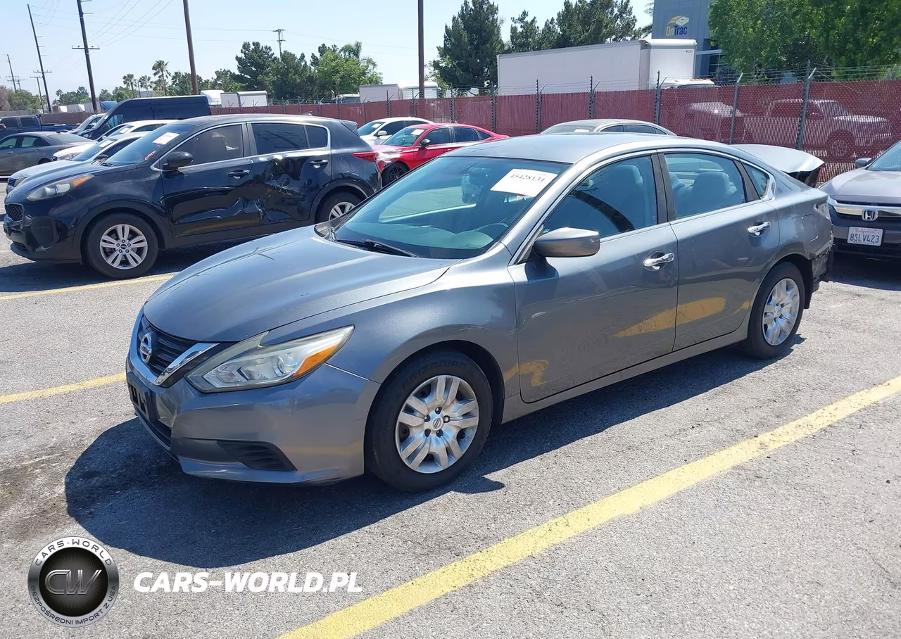 2017 Nissan Altima 2.5 VIN:1N4AL3AP2HC180607 - 2