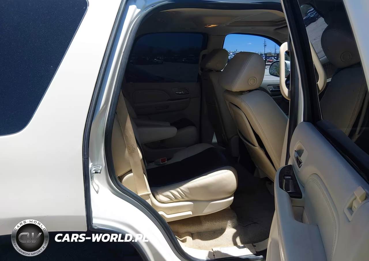 2007 Cadillac Escalade VIN:1GYFK63827R177237 - 8