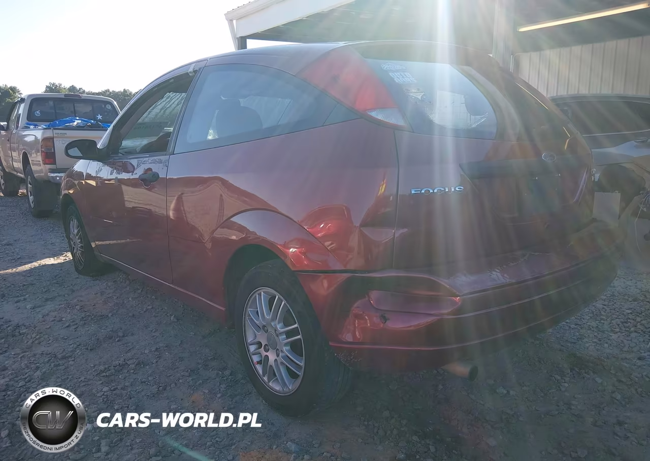 2005 Ford Focus Zx3 VIN:3FAFP31N15R144364 - 3