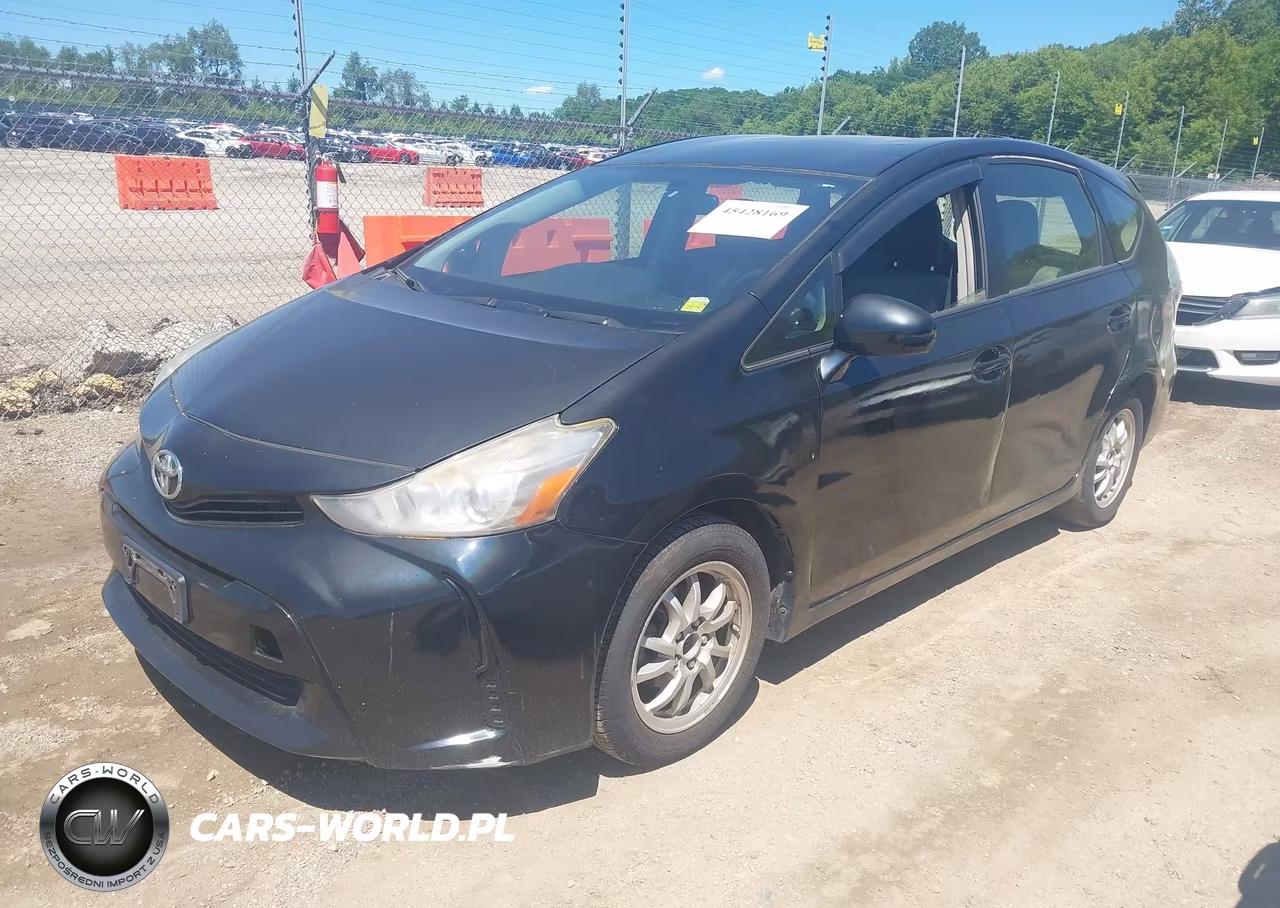 2015 Toyota Prius V Two VIN:JTDZN3EU2FJ033414 - 2