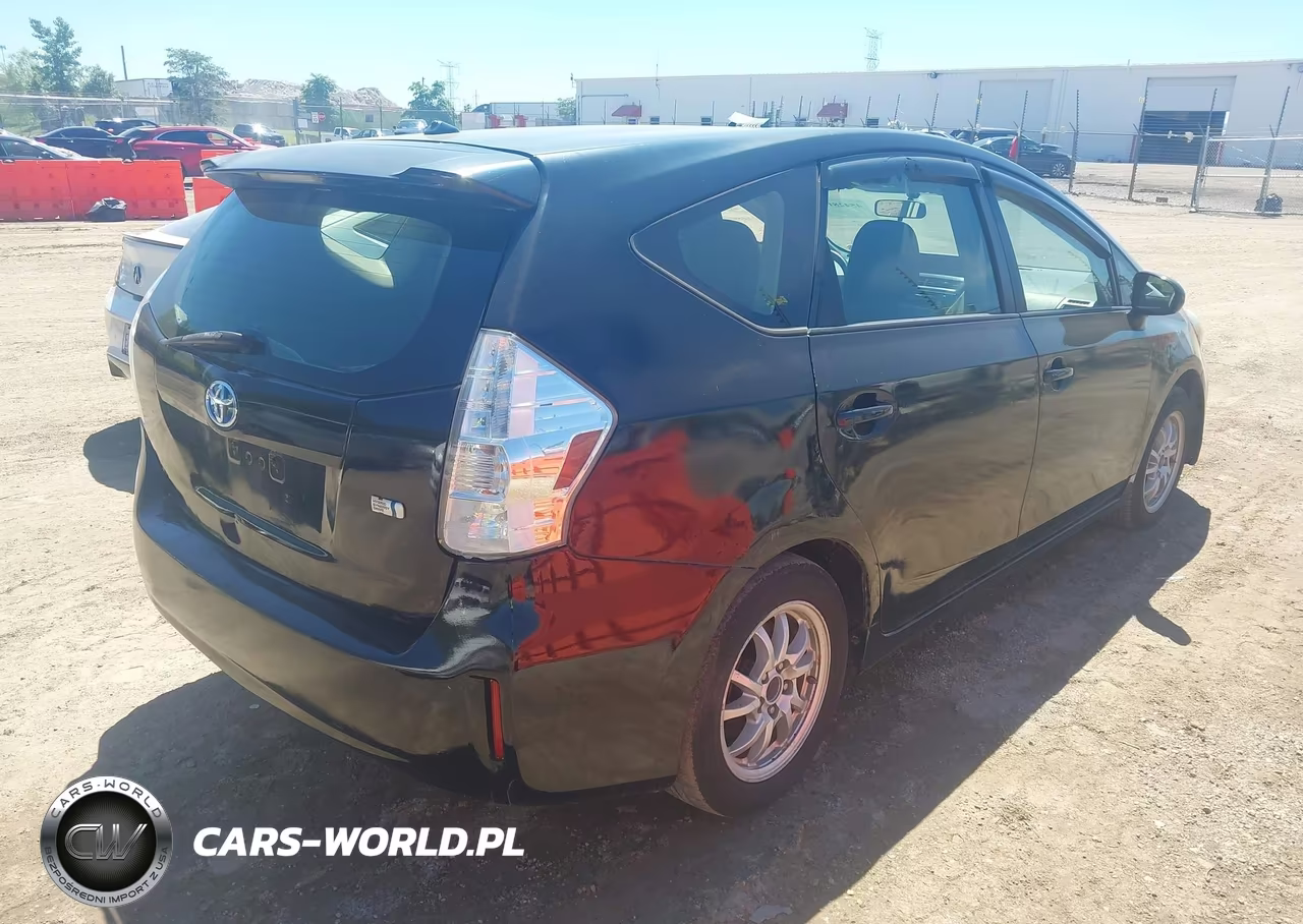 2015 Toyota Prius V Two VIN:JTDZN3EU2FJ033414 - 4