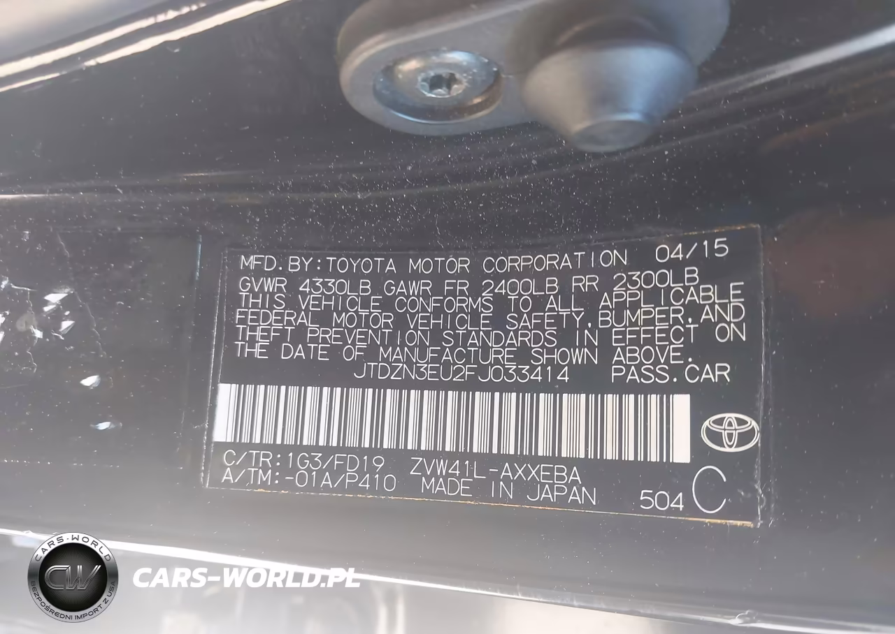 2015 Toyota Prius V Two VIN:JTDZN3EU2FJ033414 - 9