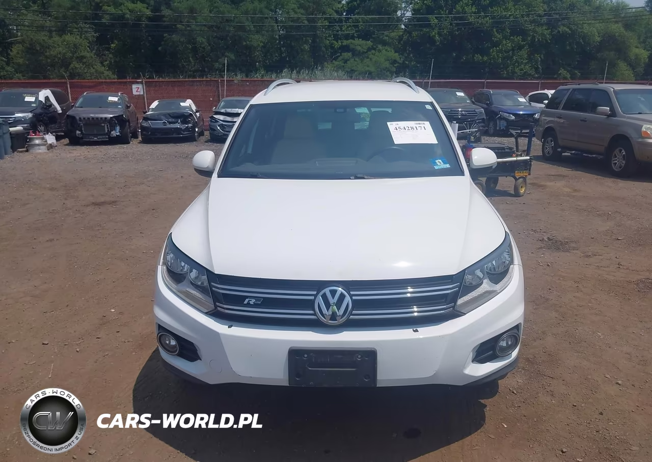 2016 Volkswagen Tiguan R-Line VIN:WVGBV7AX0GW094236 - 12