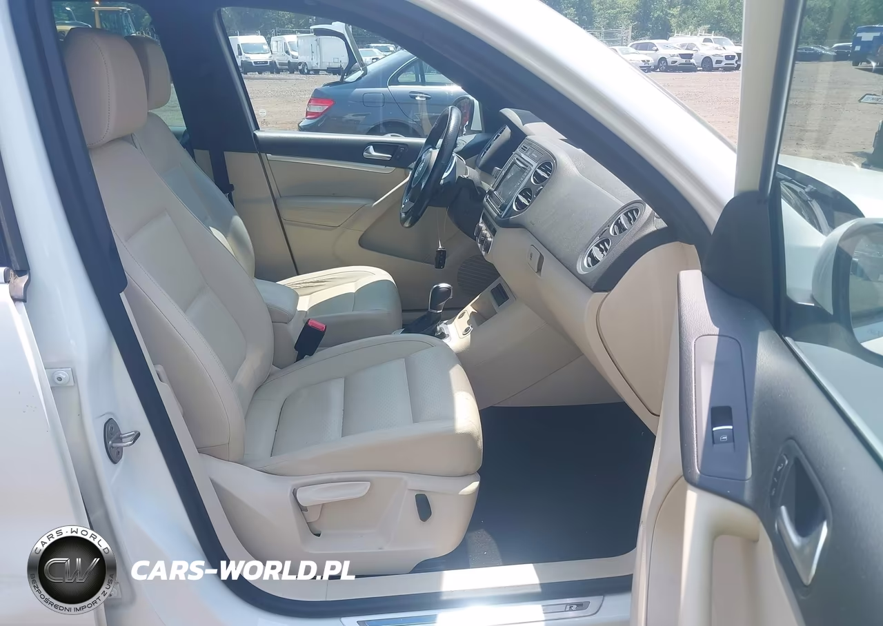 2016 Volkswagen Tiguan R-Line VIN:WVGBV7AX0GW094236 - 5