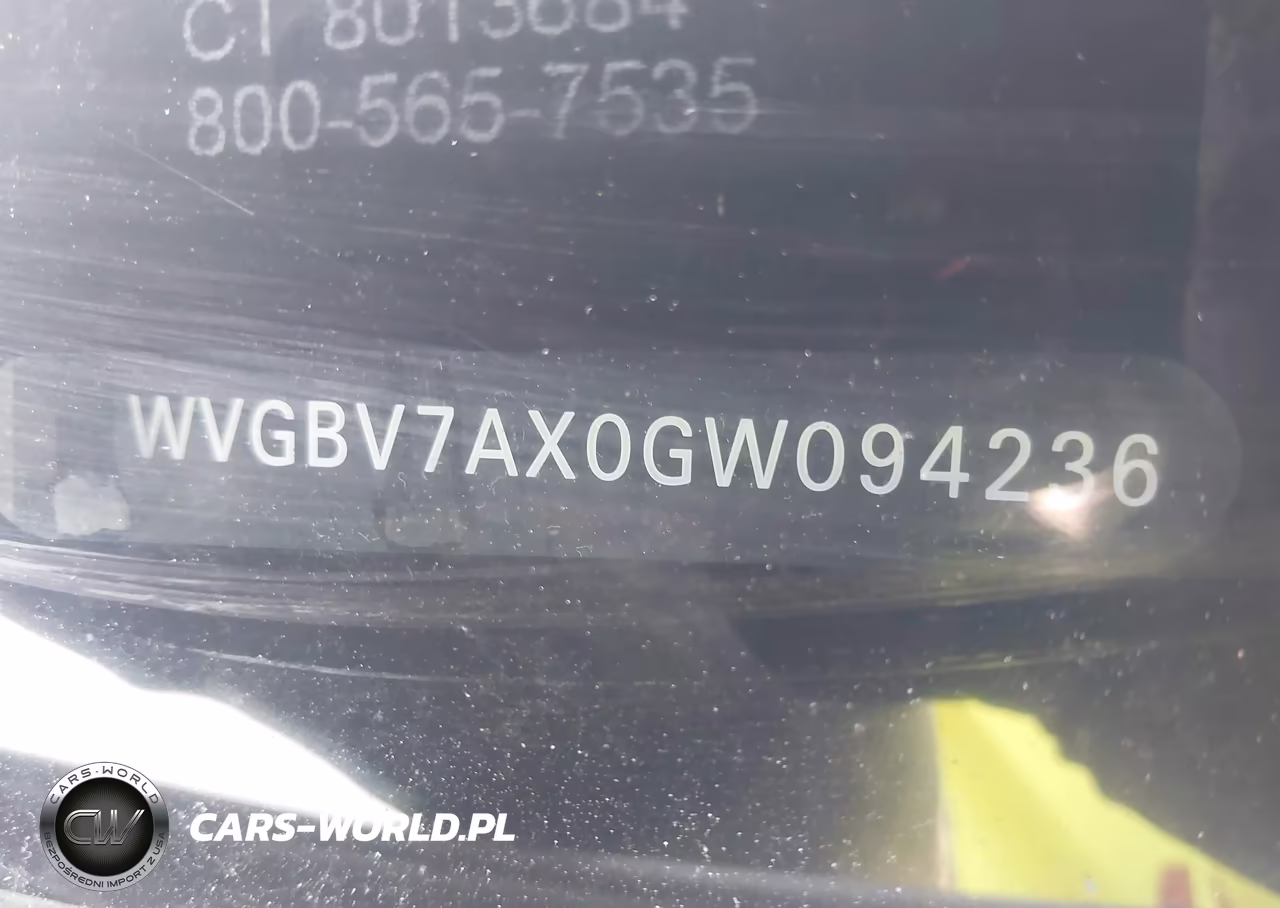 2016 Volkswagen Tiguan R-Line VIN:WVGBV7AX0GW094236 - 9