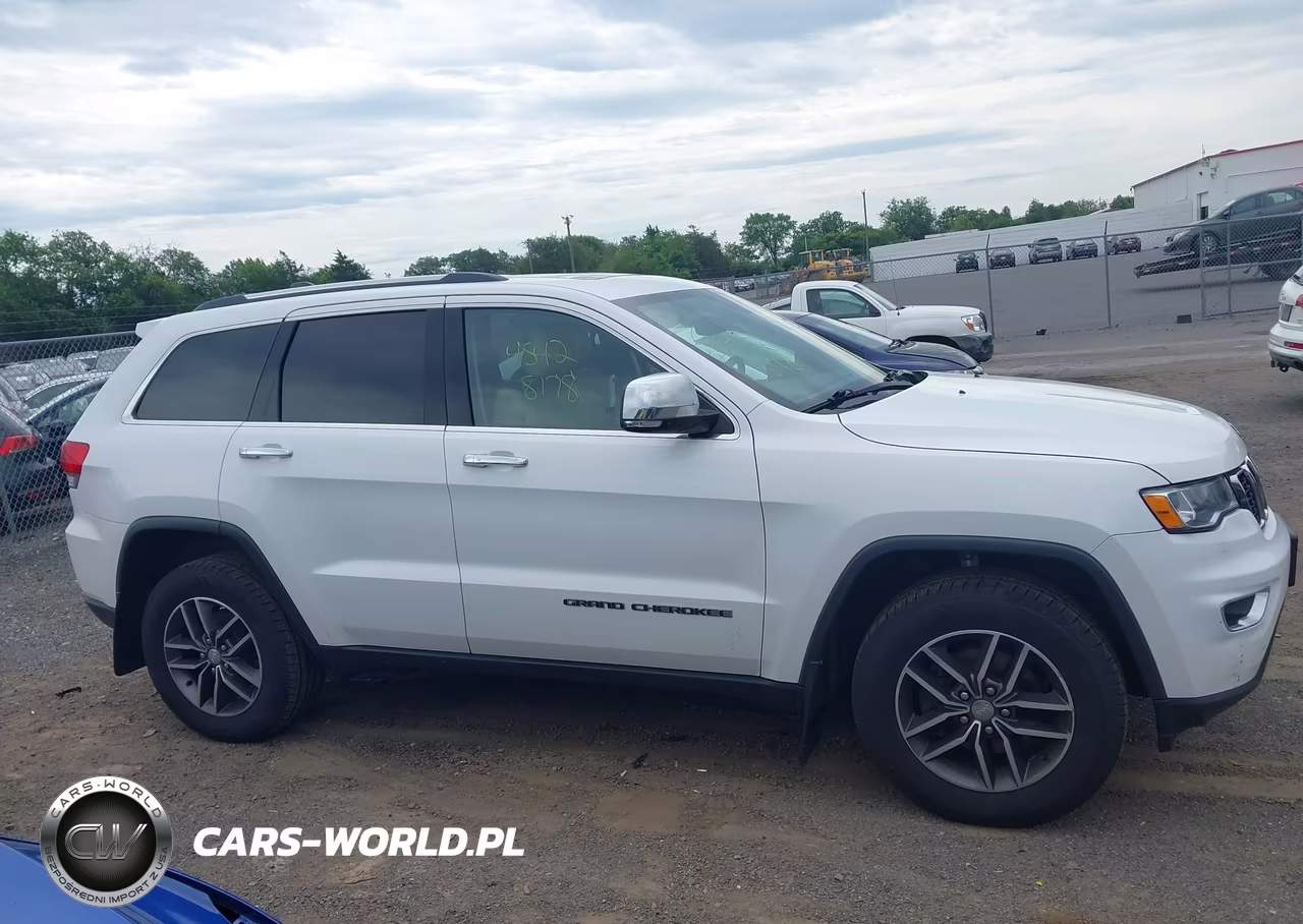 2017 Jeep Grand Cherokee Limited 4X4 VIN:1C4RJFBG6HC822247 - 13