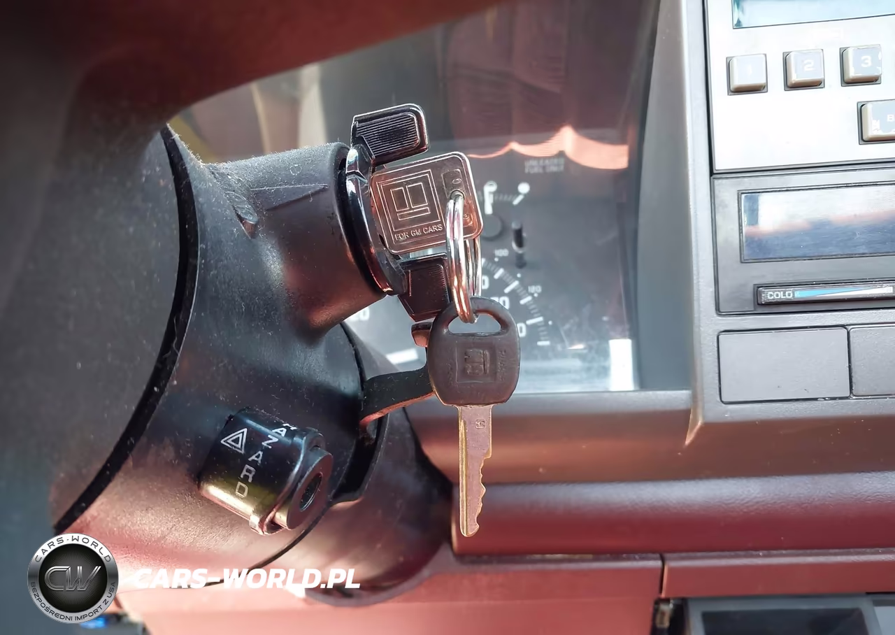 1992 Chevrolet Gmt-400 K1500 VIN:1GCEK14K9NZ126863 - 11