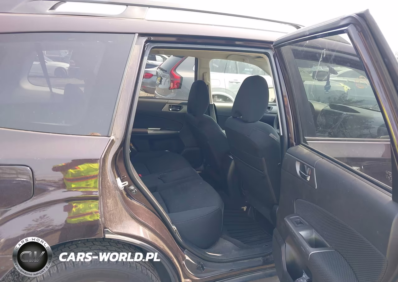 2013 Subaru Forester 2.5X Premium VIN:JF2SHADC1DH446002 - 8