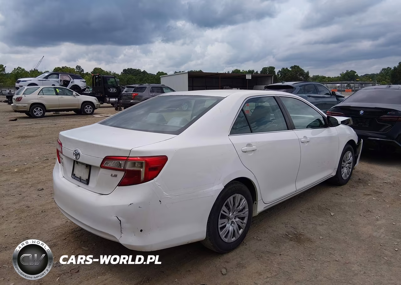 2013 Toyota Camry Le VIN:4T1BF1FK6DU254487 - 4
