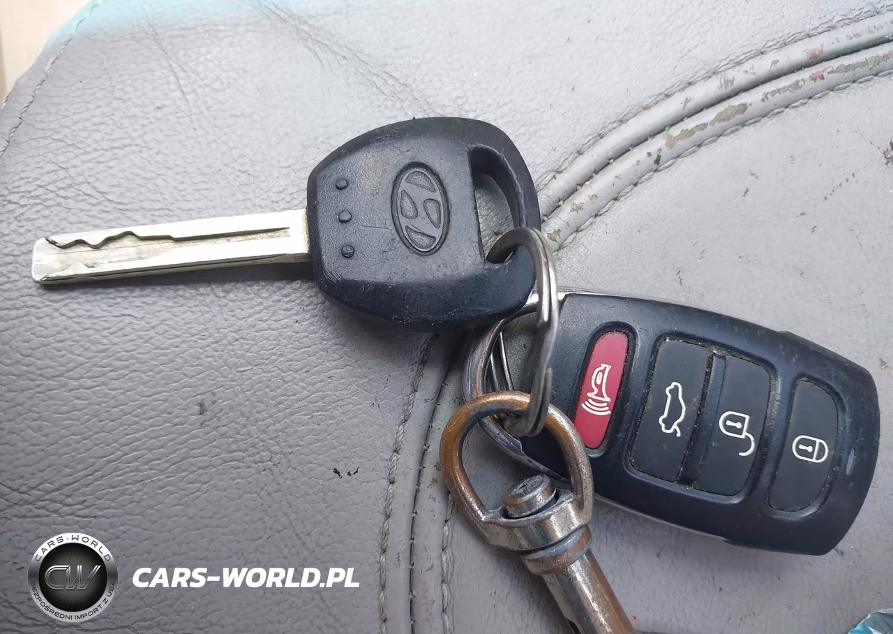 2007 Hyundai Azera VIN:KMHFC46F77A201494 - 11