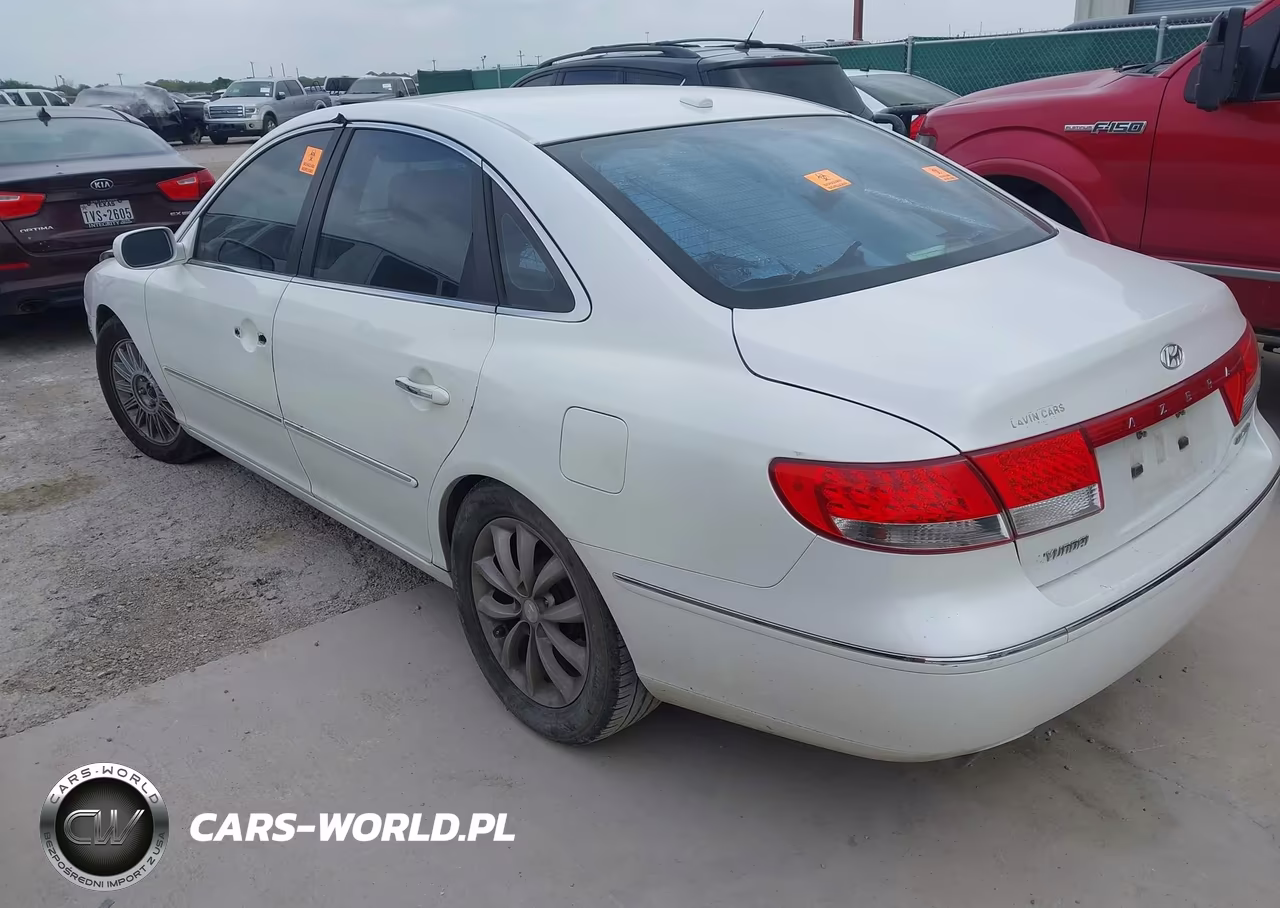 2007 Hyundai Azera VIN:KMHFC46F77A201494 - 3