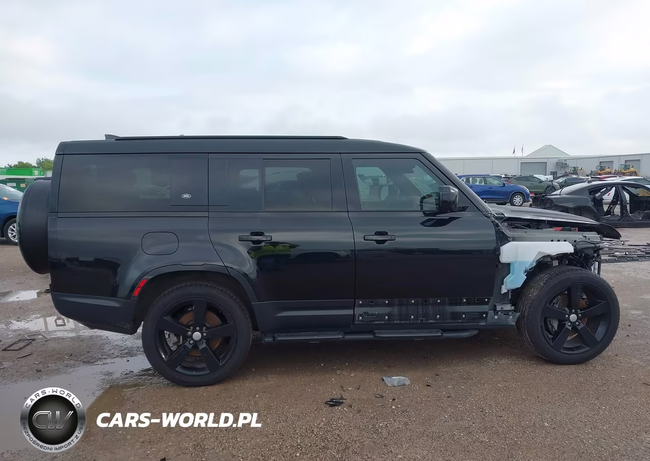 2024 Land Rover Defender 130 P400 S VIN:SALEJFEU3R2313314 - 14