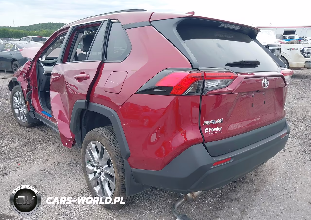 2023 Toyota Rav4 Xle Premium VIN:2T3A1RFV1PW390072 - 3