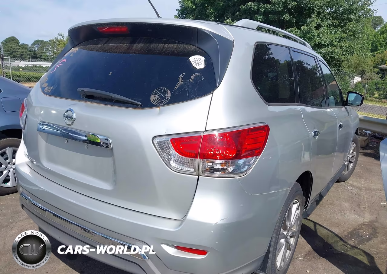 2015 Nissan Pathfinder S VIN:5N1AR2MN6FC651566 - 4