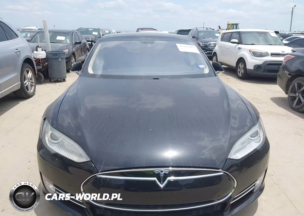 2014 Tesla Model S P85 VIN:5YJSA1H11EFP40397 - 11
