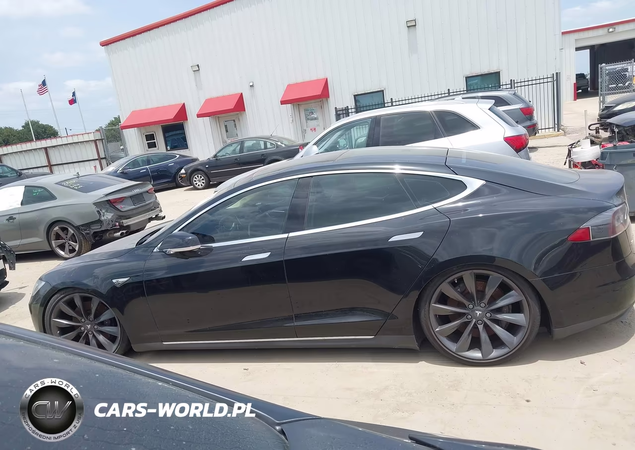 2014 Tesla Model S P85 VIN:5YJSA1H11EFP40397 - 13
